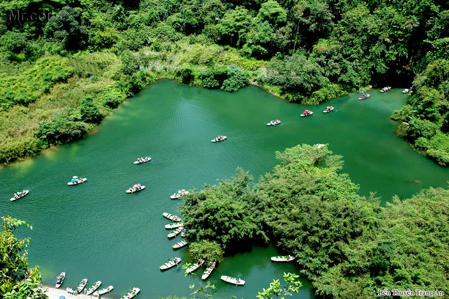 trang-an-vinh-ha-long-tren-can